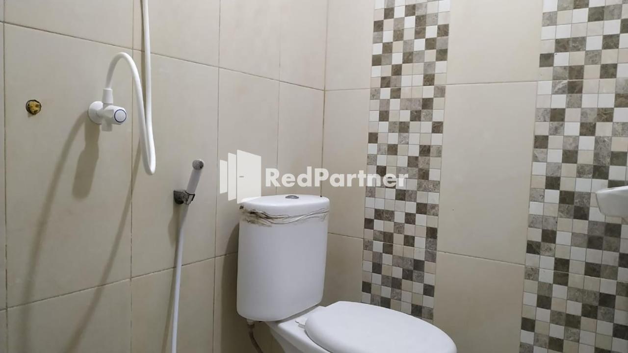 Hotel Samrat Палу Екстер'єр фото